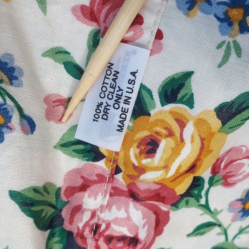 Longaberger "Garden Splendor" Roses Valance, Curtain Topper FINAL - Picture 4 of 7